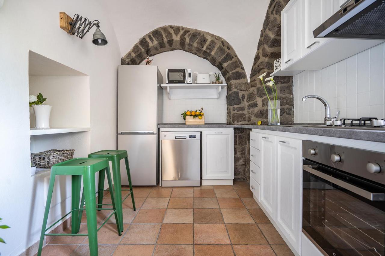Nonna Carmela Apartment SantʼAgata sui Due Golfi Exterior foto